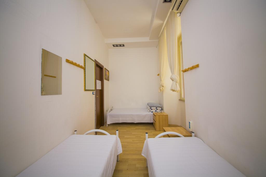 The Voice Of Roma Guesthouse Exterior foto