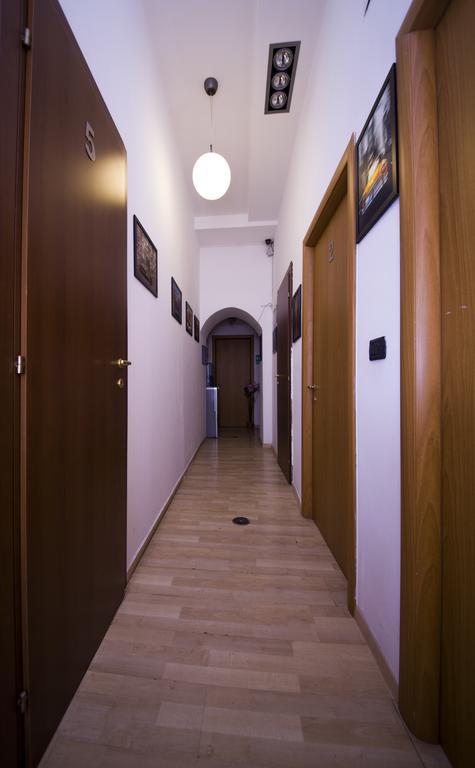 The Voice Of Roma Guesthouse Exterior foto