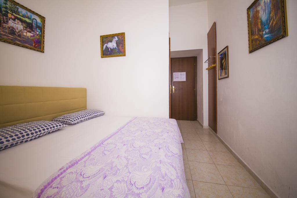 The Voice Of Roma Guesthouse Exterior foto