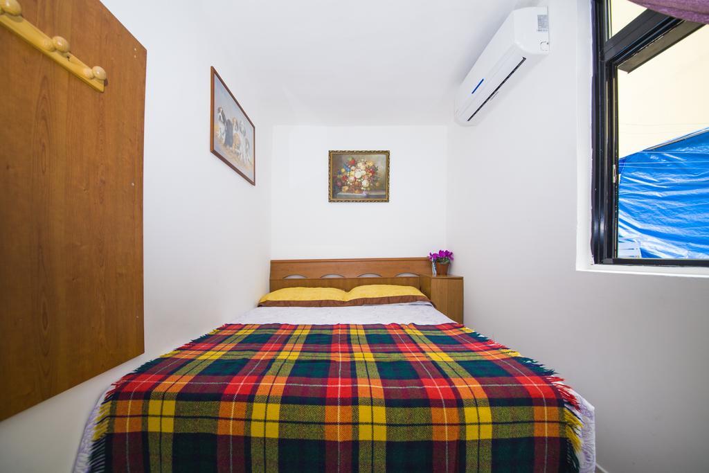 The Voice Of Roma Guesthouse Exterior foto