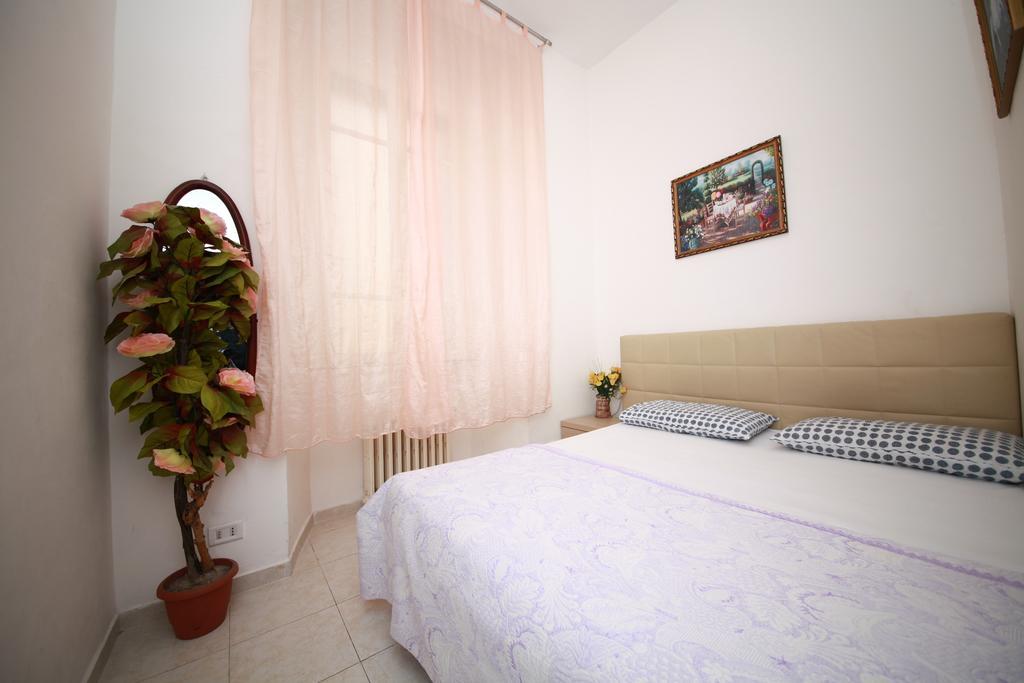 The Voice Of Roma Guesthouse Exterior foto